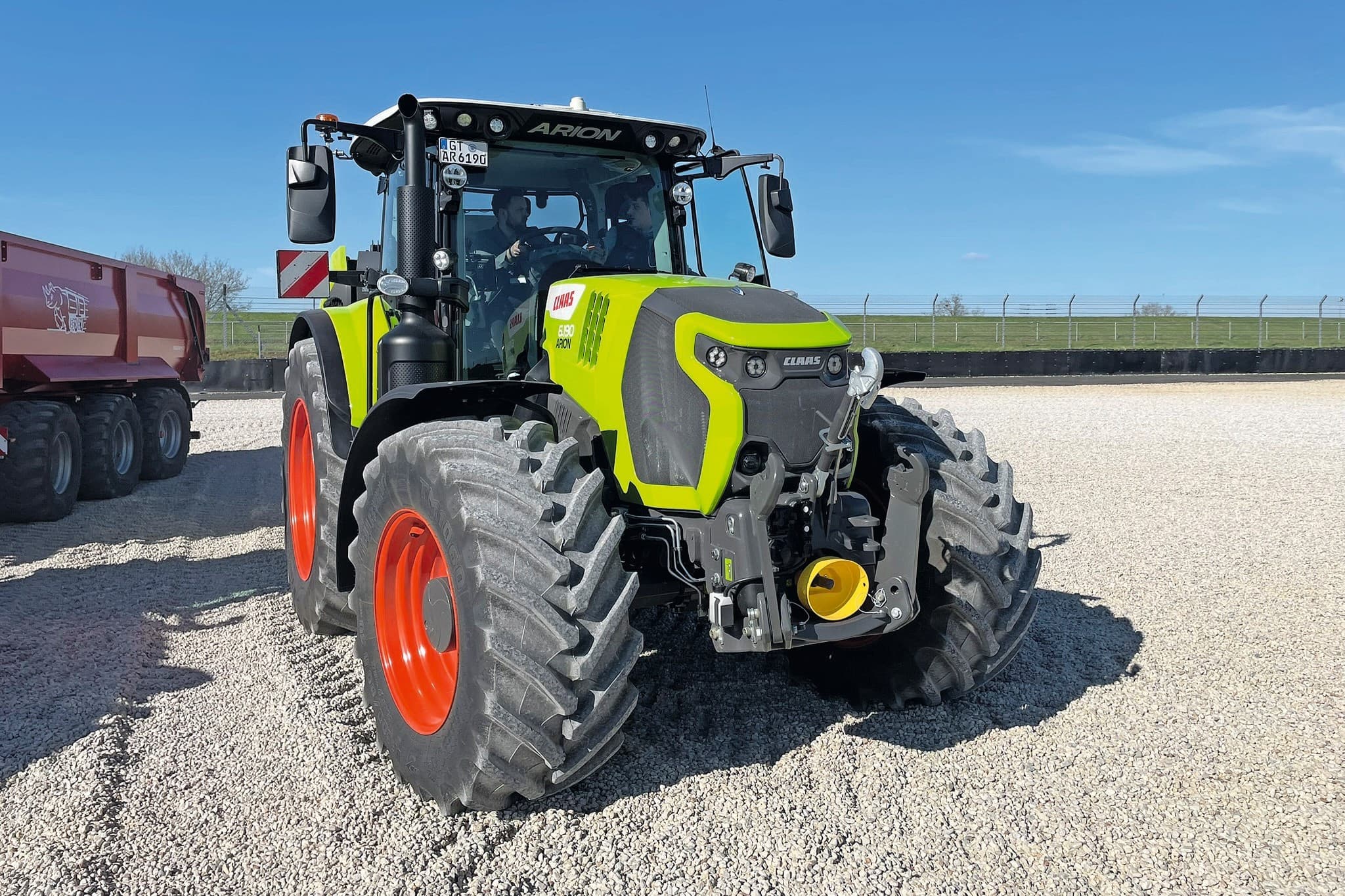 Claas breidt de 6-serie uit met de Arion 6.140 en 6.160. Het topmodel 6.190 werd eind 2025 al voorgesteld op Agritechnica. Foto's: Bas van Hattum