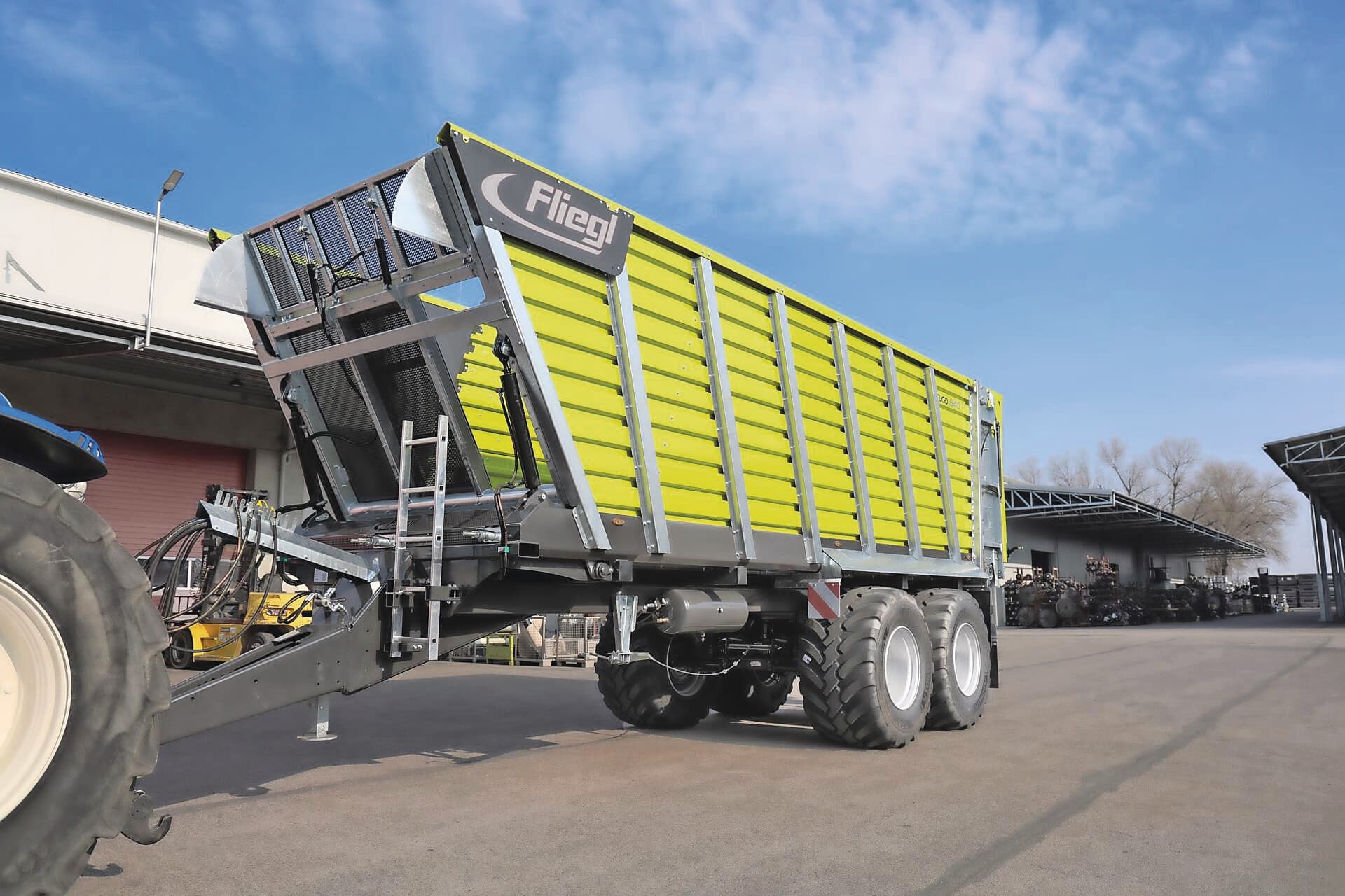 Fliegl presenteert de Cuga, een kleinere silagewagen met een inhoud van 40 kuub, in april op de Duitse landbouwmechanisatiebeurs Agrarschau Allgäu. Foto: Profi