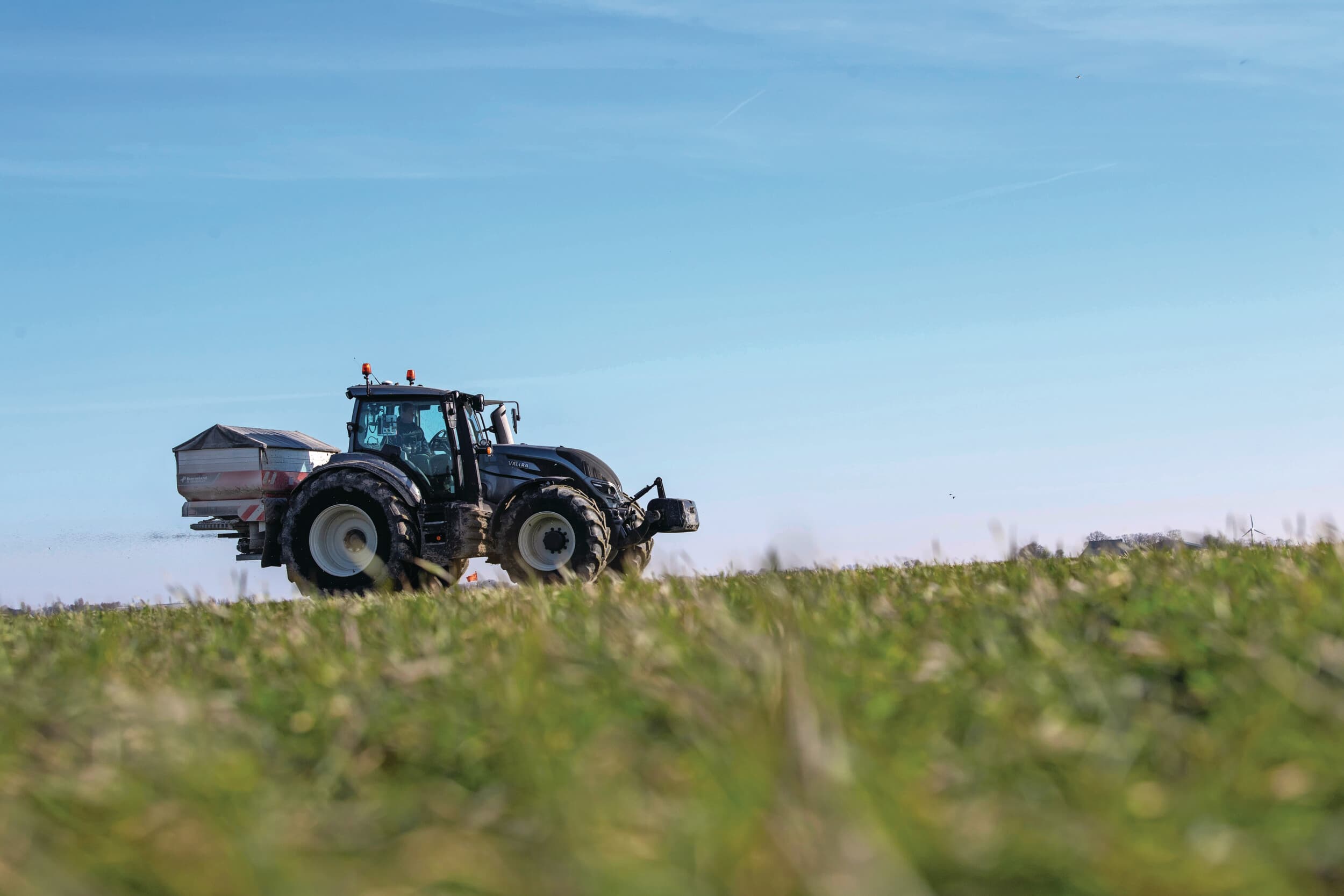 In NV-gebieden worden boeren met 20% gekort op de totale stikstofgebruiksnorm. Ook waar fosfor het probleem is voor de waterkwaliteit, wordt in het huidige beleid gekort op de stikstofgift. Foto: Mark Pasveer
