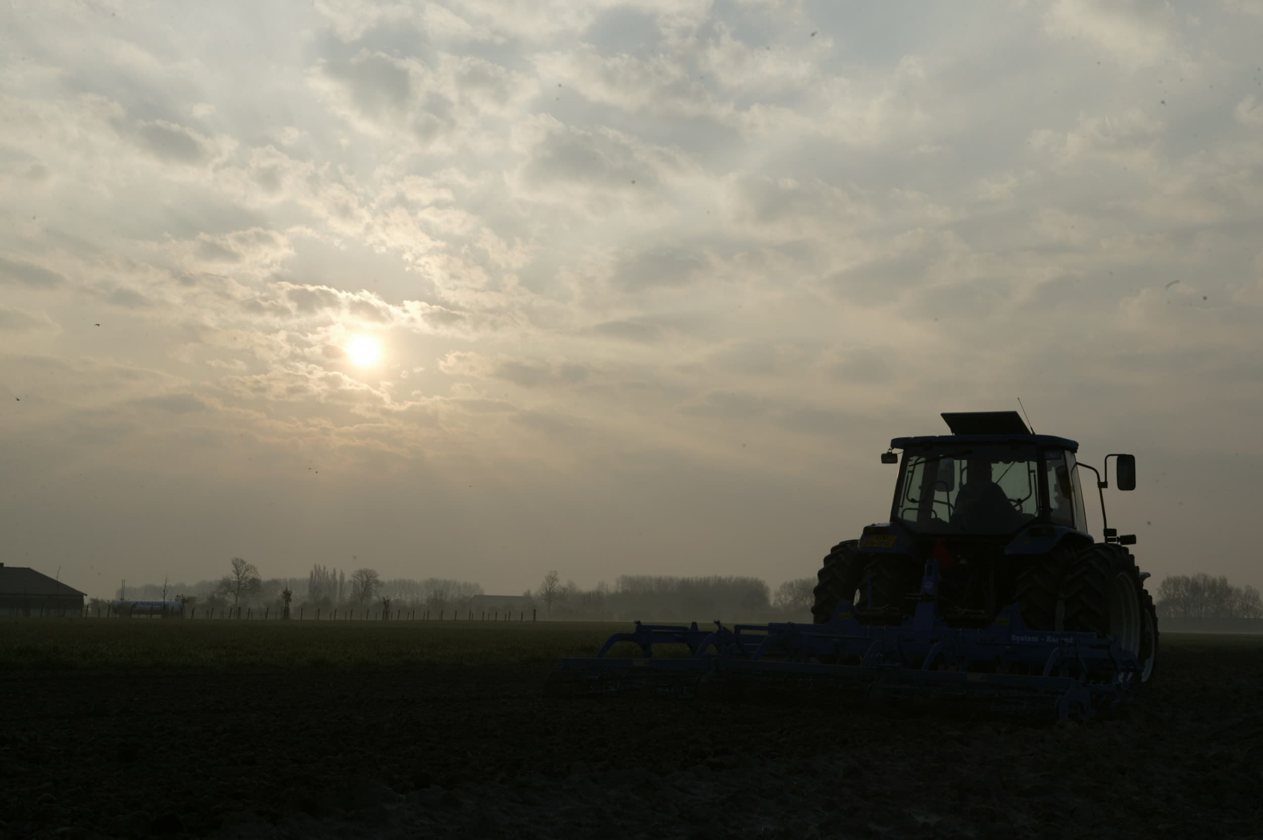 Vergaderboer pleit voor een Nationale Grondbank. Die moet grond vrijmaken, boeren perspectief bieden en de regie in de landbouw terugbrengen. Foto: Mark Pasveer
