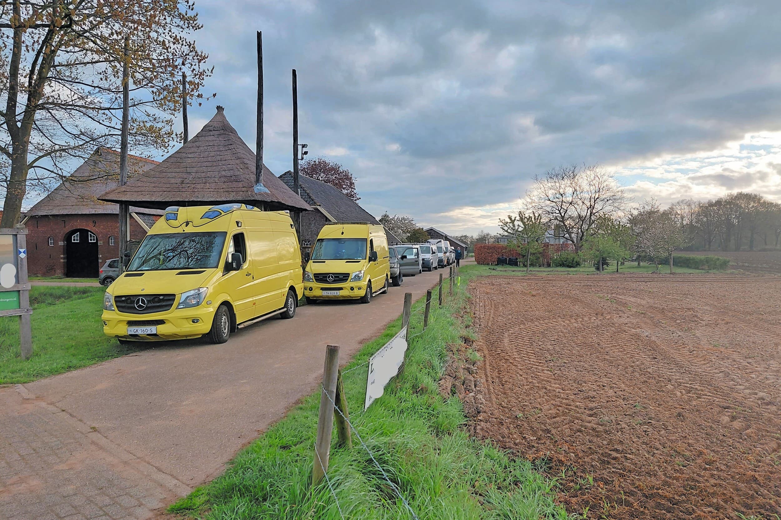 Ambulances naar Oekraïne