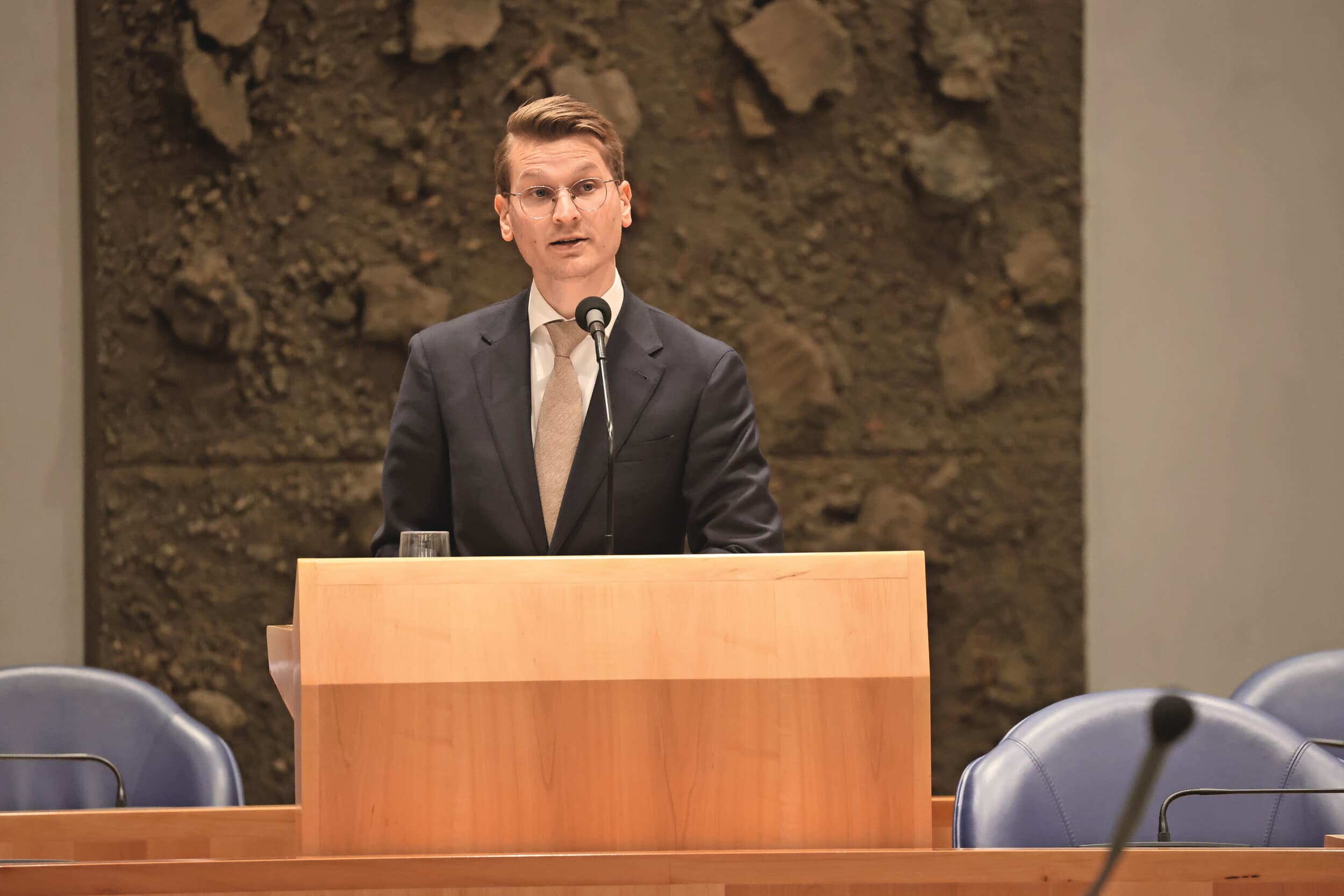 LVVN-minister Jaimi van Essen komt met een nieuw legalisatieprogramma voor PAS-melders. Foto: Denise Wisse