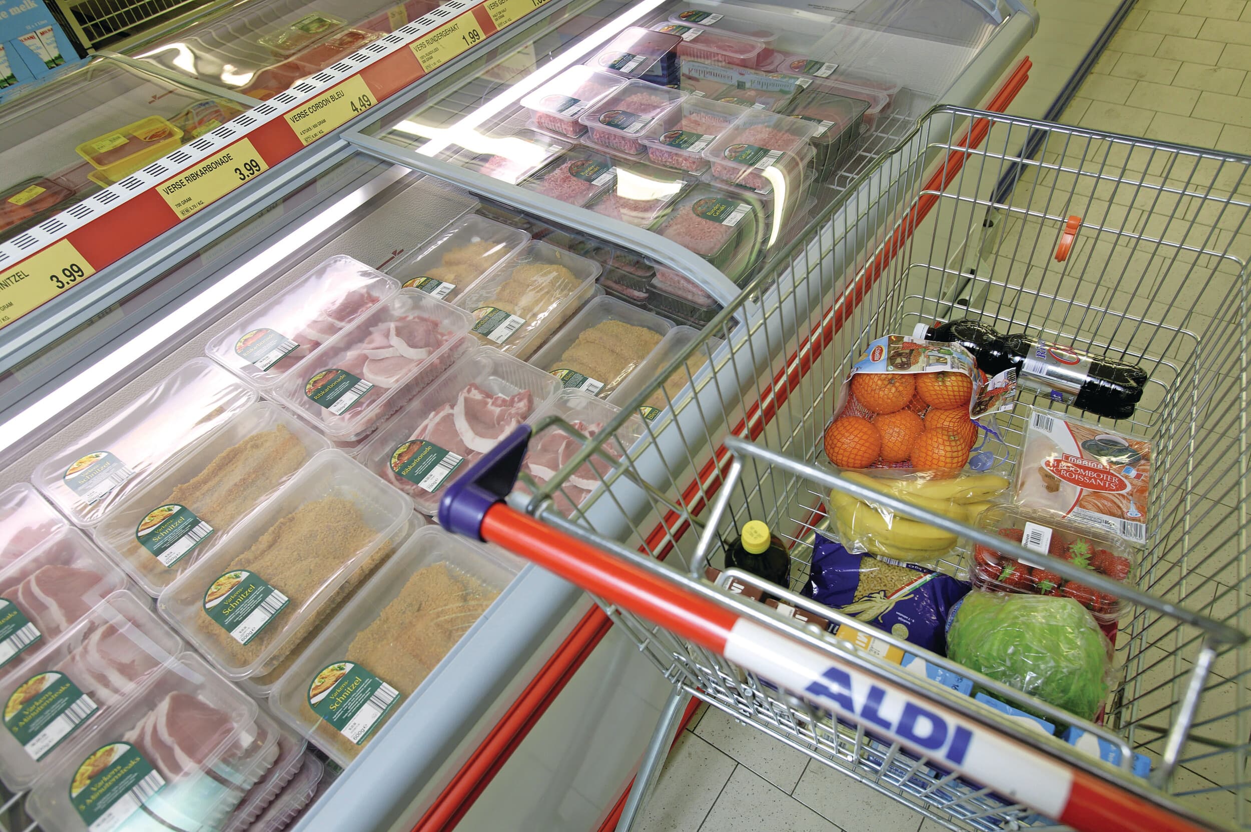 De prijzen van boodschappen liggen nu gemiddeld 33% hoger dan begin 2021. Foto: Hans Prinsen