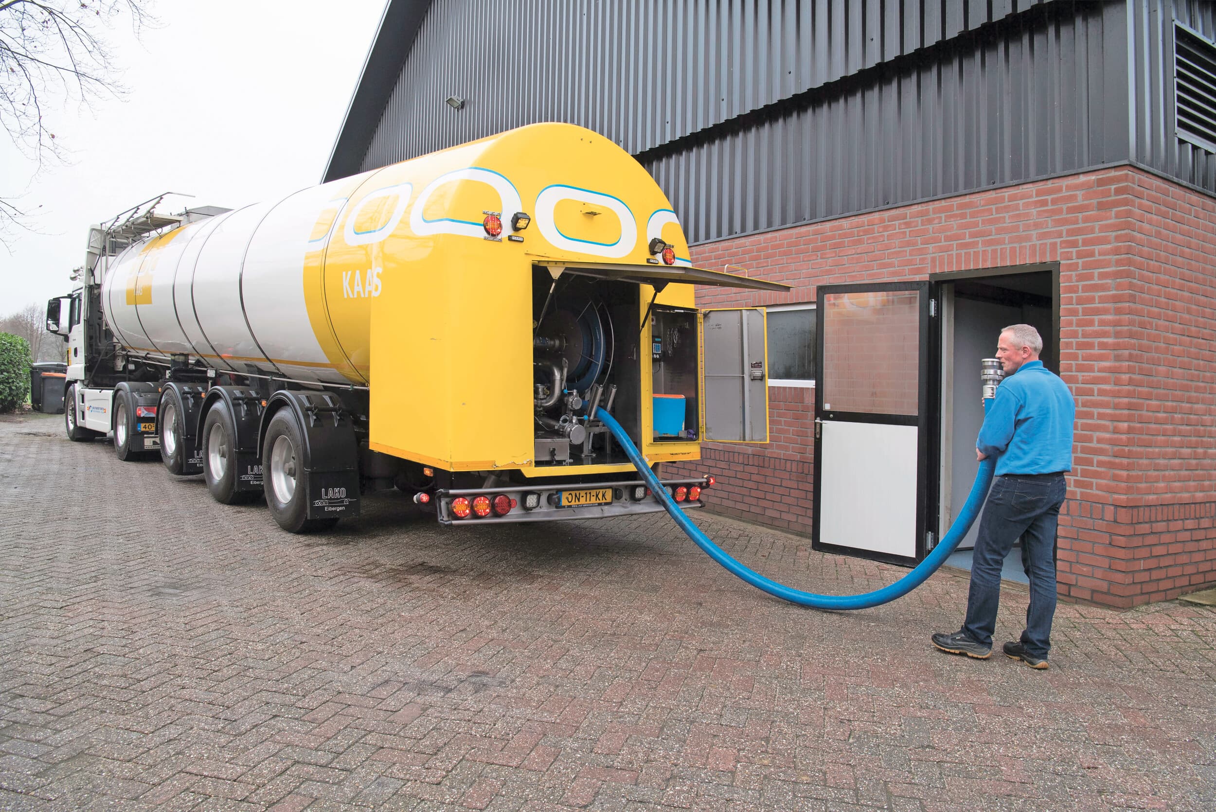 DMK betaalde afgelopen jaar gemiddeld €51,40 per 100 kilo melk. Voor dit jaar is de onderneming redelijk positief gestemd. Foto: Frank Uijlenbroek