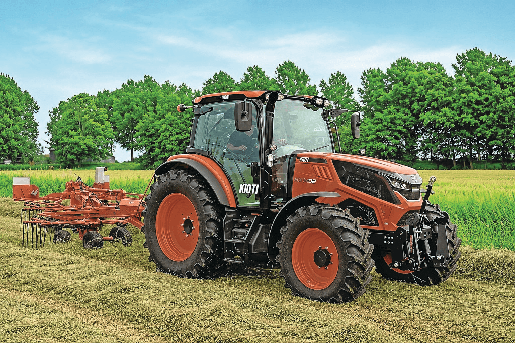 Volgens Kioti zorgen de nieuwe gps- en RTK-systemen op trekkerseries HX en RX voor een stabiele stuurkwaliteit, ook op ongelijk terrein. Foto: Pols