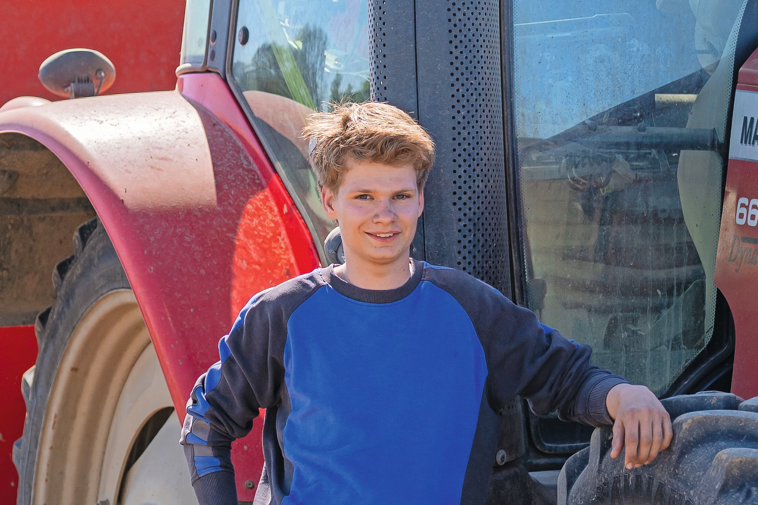 Thijs Huizinga (20) woont in Luttelgeest (Fl.). Hij volgt de opleiding Tuin- en Akkerbouw richting Ondernemerschap aan Aeres Hogeschool in Dronten. Hij wil het ouderlijk akkerbouwbedrijf overnemen. Foto’s: Andrea van Schaik Fotografie
