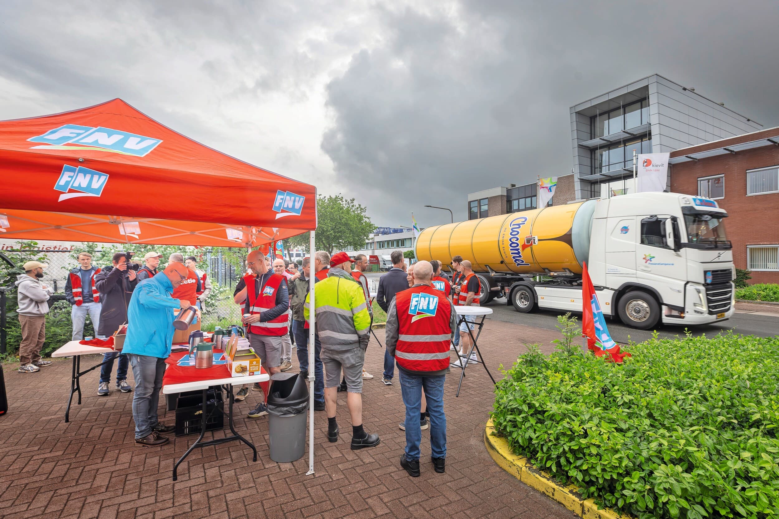 FNV acties zuivelsector FrieslandCampina