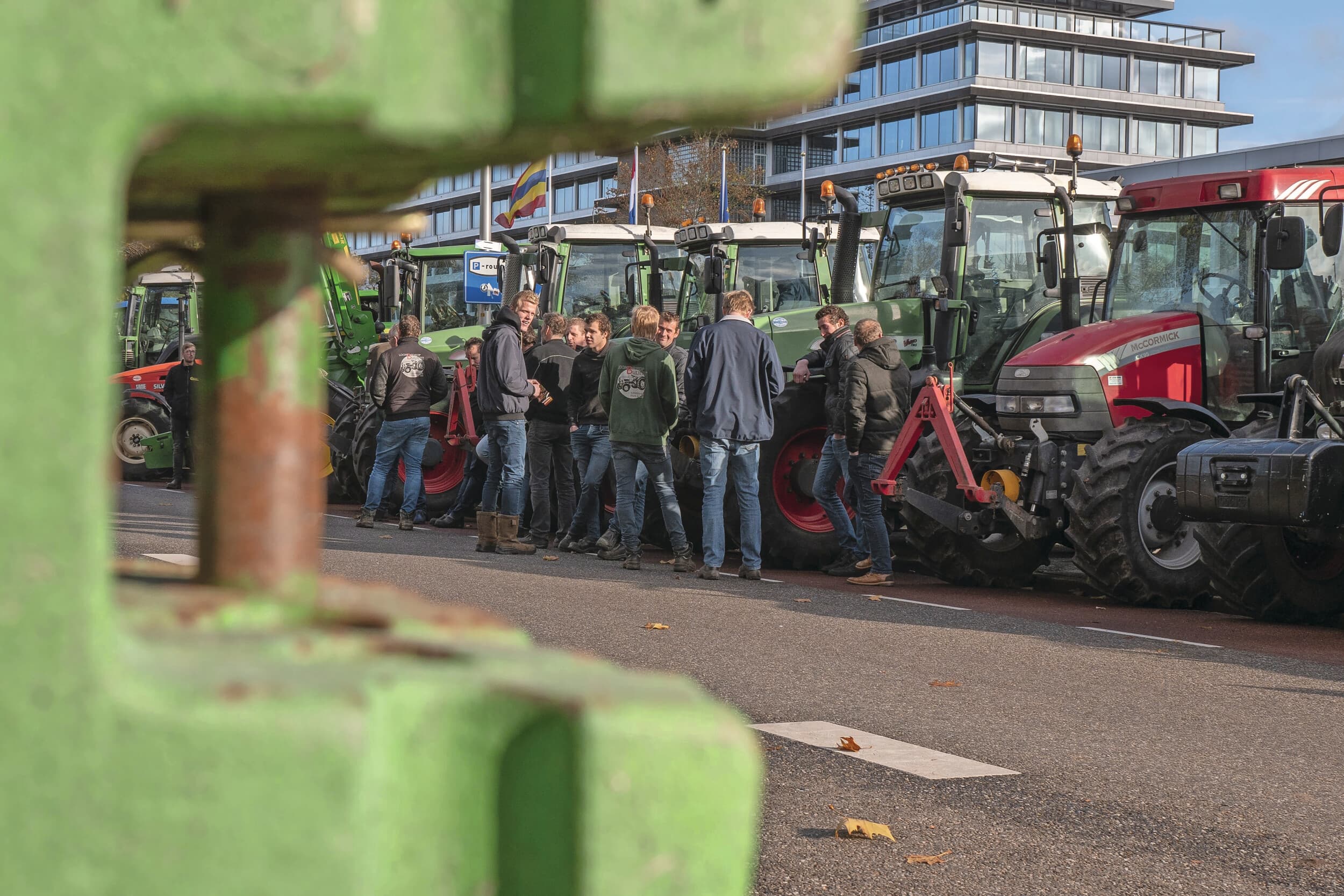 Boerenprotesten en trekkeracties leverden volgens Vergaderboer te weinig op; de sector moet nu vooral aanvallen met argumenten. Foto: Galama Media