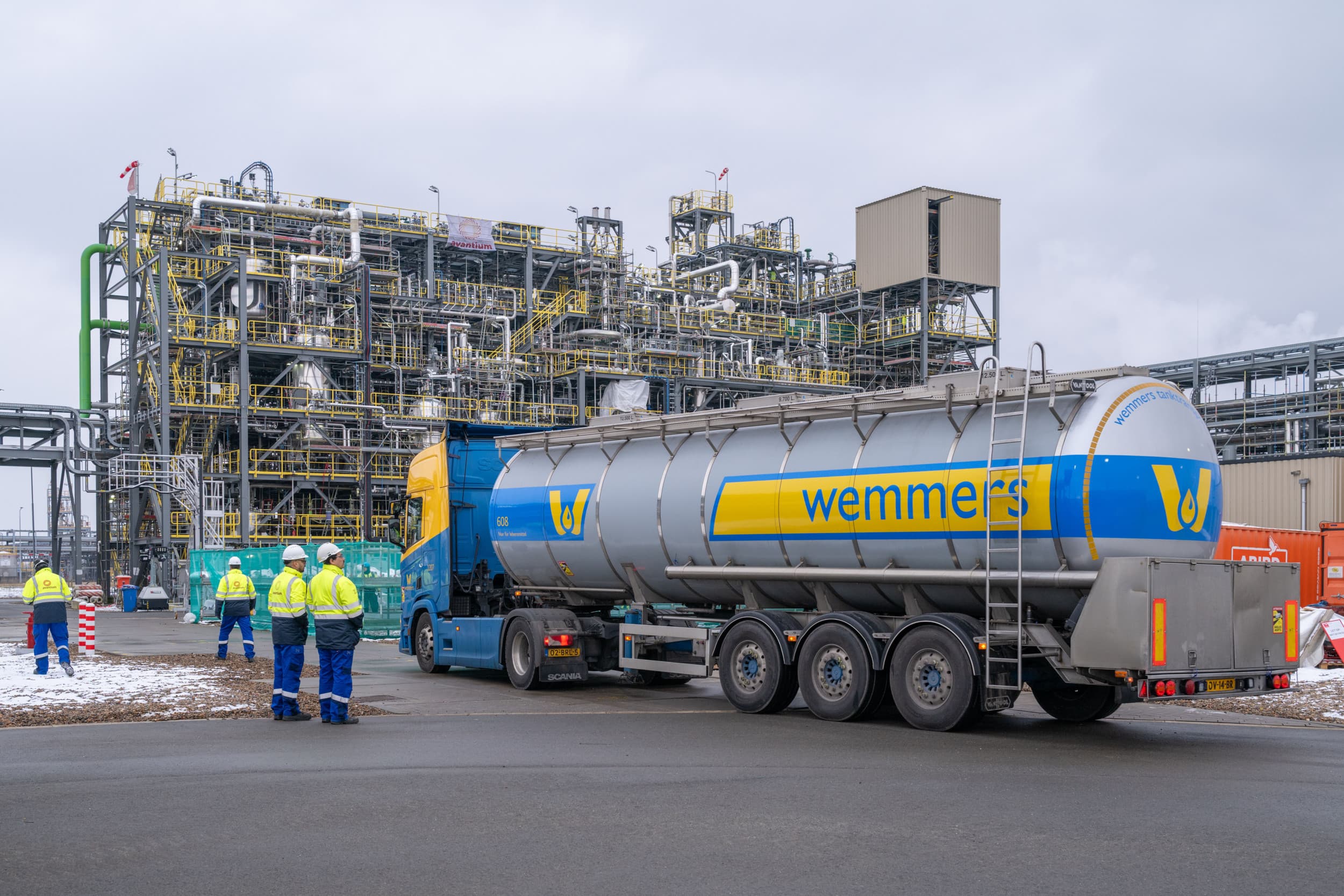 Lossen van suiker bij Avantium. Bij het bedrijf wordt onder andere van furaandicarbonzuur (FDCA) uit suiker het plastic PEF gemaakt. Foto: Avantium