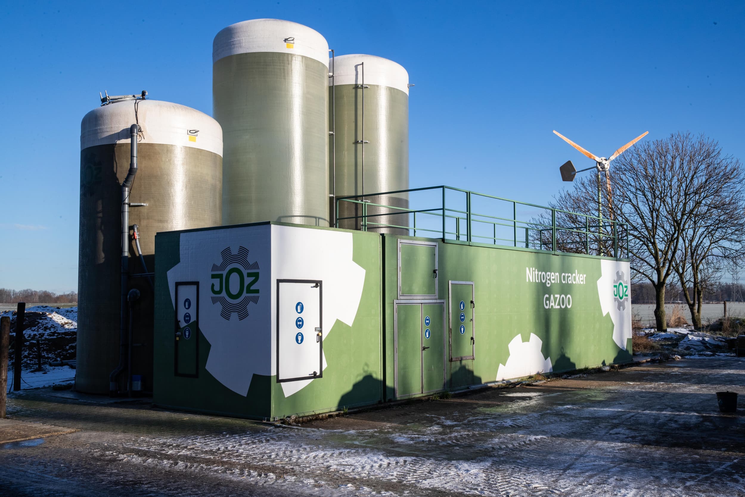Gazoo stikstofkraker van JOZ. Landbouwminister Femke Wiersma wil zo snel mogelijk meer gebruiksruimte voor spuiwater uit stikstofkrakers. Foto: Ronald Hissink