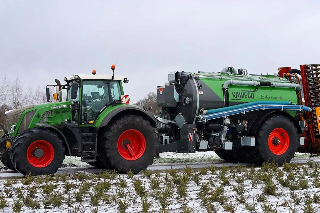 Mesttank Kaweco Double Twin Shift 16.000 concurreert qua capaciteit met een zelfrijder. De kostprijs per uitgereden kuub is echter lager. - Foto's: Kaweco