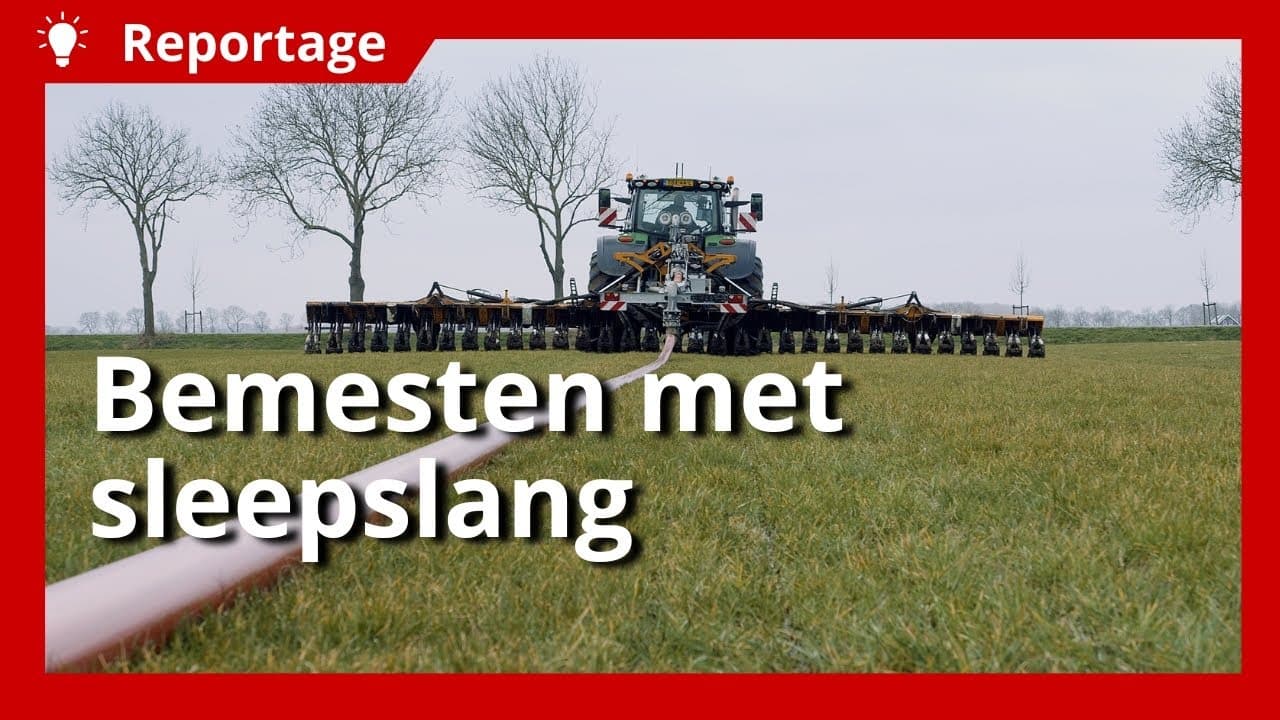 Video | Drijfmest uitrijden met sleepslang onder de weg door