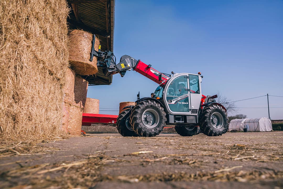 De nieuwe Massey Ferguson-verreikers hebben een nieuw design, wat gelijkenissen toont met de eerder geïntroduceerde 8S en 5S-tekkerserie. - Foto's: Massey Ferguson