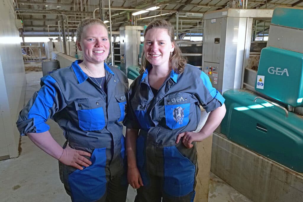 Ook na de eerste 15 weken blijft GEA ondersteunen. Het bedrijf komt langs om een tussenstand op te stellen, tijdens deze bezoeken word je ook geattendeerd op punten die voor robotmelken belangrijk zijn. - Foto: GEA