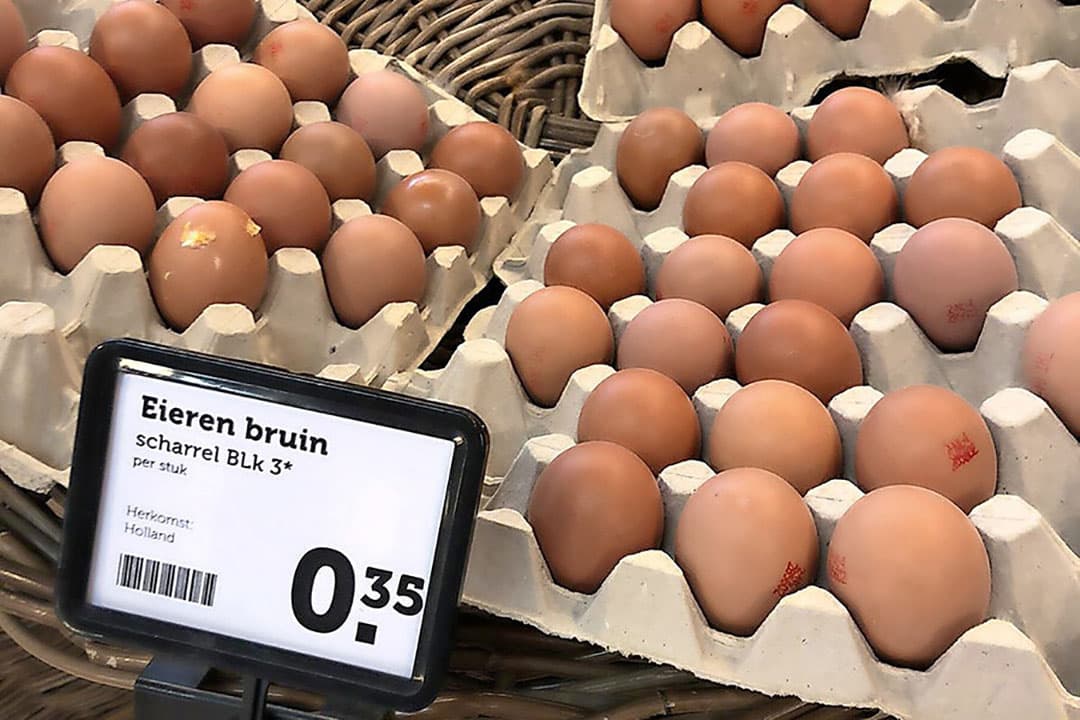 Scharreleieren BLk3* gelegd vóór 13 juni nu nog in de supermarkt. Met foutieve tht-datum gestempeld door pakstation. - Foto: Misset