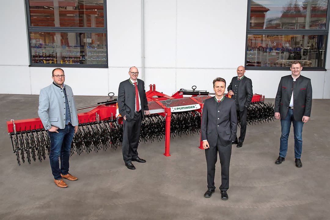De Oostenrijkse machinefabrikant Pöttinger neemt de eveneens Oostenrijkse fabrikant Cross Farm Solutions (CFS) over. - Foto: Pöttinger