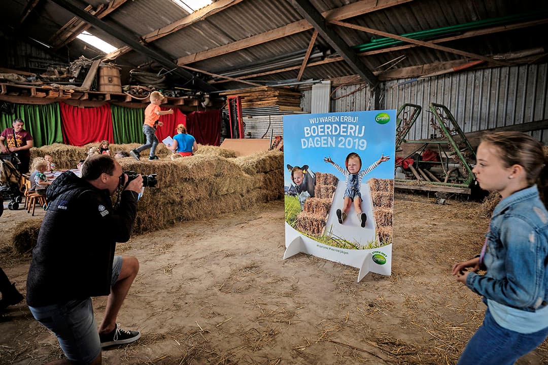 Een springkussen mag niet ontbreken op de FrieslandCampina-boerderijdag.
