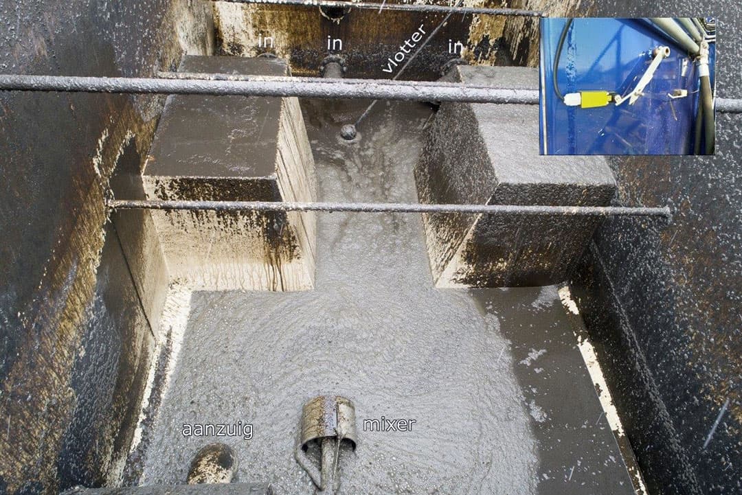 De bedieningskast voor het aan- en uitzetten van de hele installatie. Door de ingebouwde motor zijn er meer slimme voorzieningen mogelijk op de container. Daardoor is bijvoorbeeld mixen en vullen beter mogelijk.