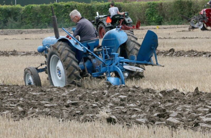 De eerste plaats in deze categorie was voor A. van Dis met Ford Dexta en Rumptstad kantelploeg. Hij behaalde 141 punten voor zijn ploegwerk.