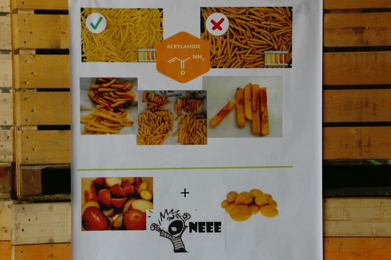 Soms wordt voor een externe partij frites in afwijkende vorm geproduceerd zoals hier friet in de vorm van legoblokjes.