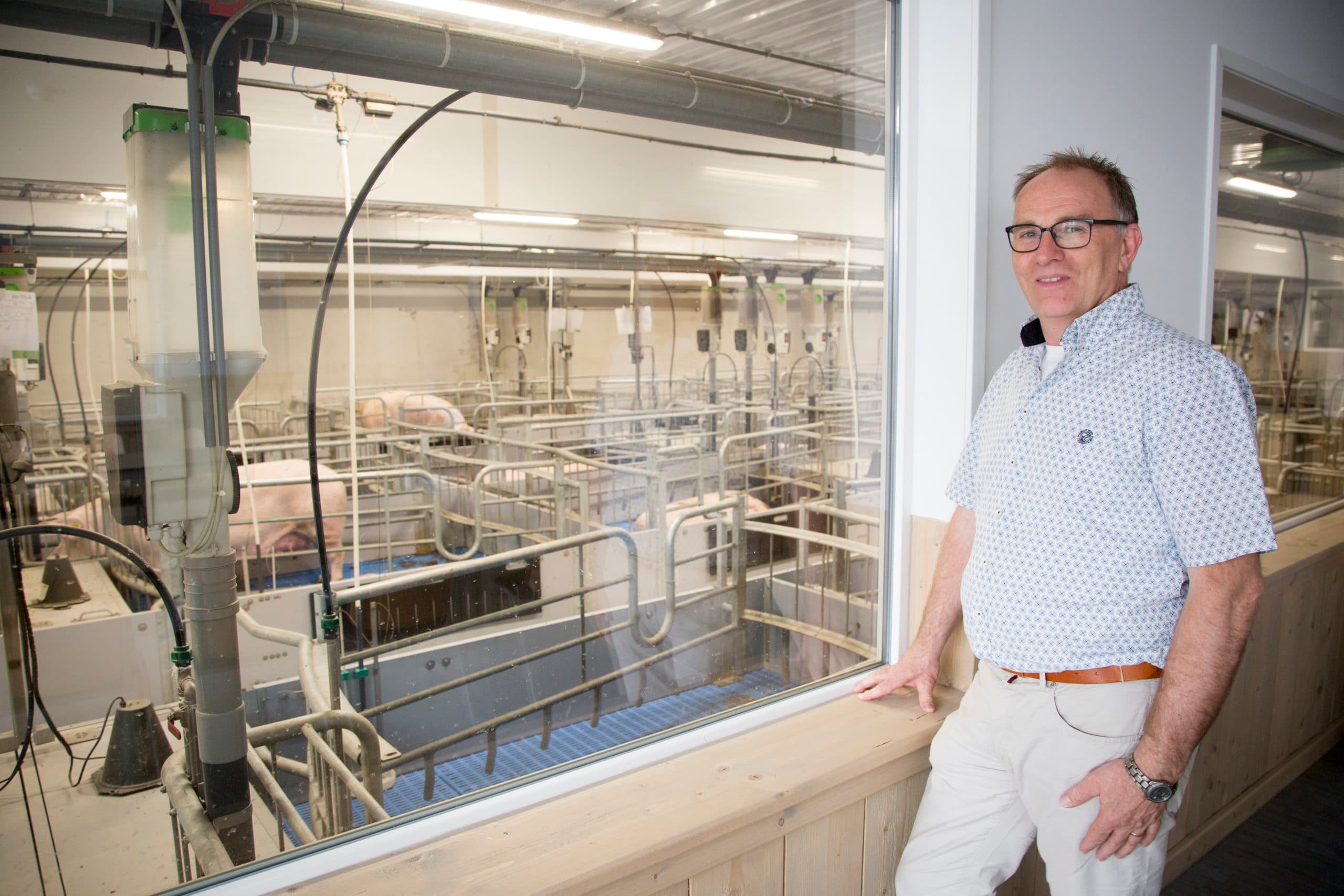 Arnold Veldman (57). Plaats: Westerhoven (N.-Br.) Functie: Vertegenwoordiger bij Coppens Stal Staltechniek.