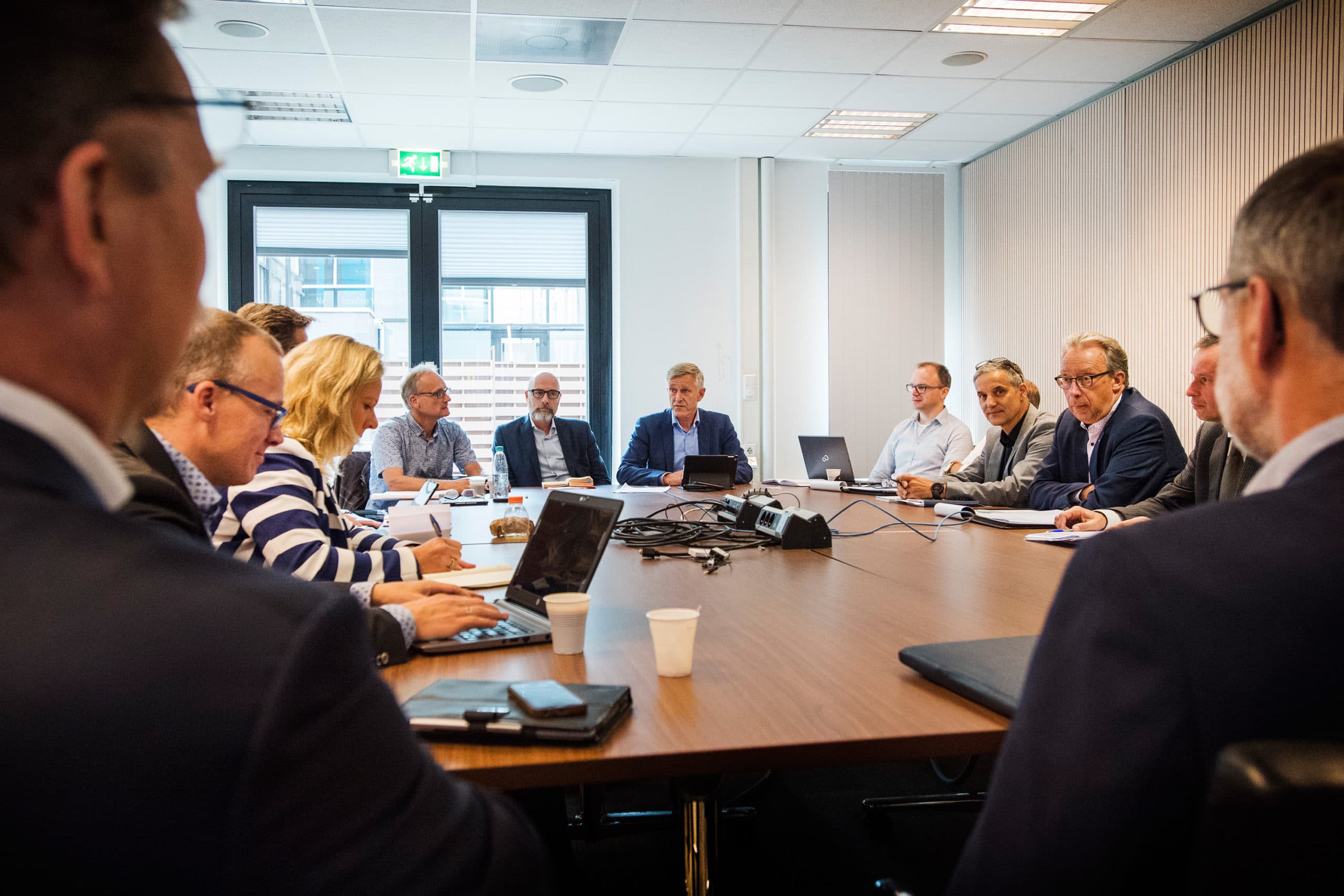 Overleg tussen woordvoerders pluimveesector en NVWA. - Foto: ANP