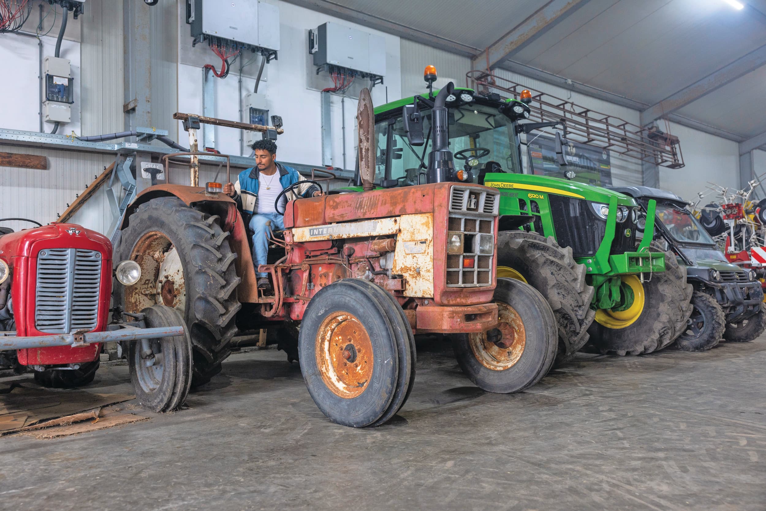Qua vaardigheden zou een overname moeten kunnen. 'Het vak beheers ik wel. Wat het werk betreft zal ik met iemand op één lijn kunnen komen. Er zou hooguit wat discussie zijn of er wel of niet een nieuwe shovel moet komen, dat soort dingen.' Foto: Mark Pasveer