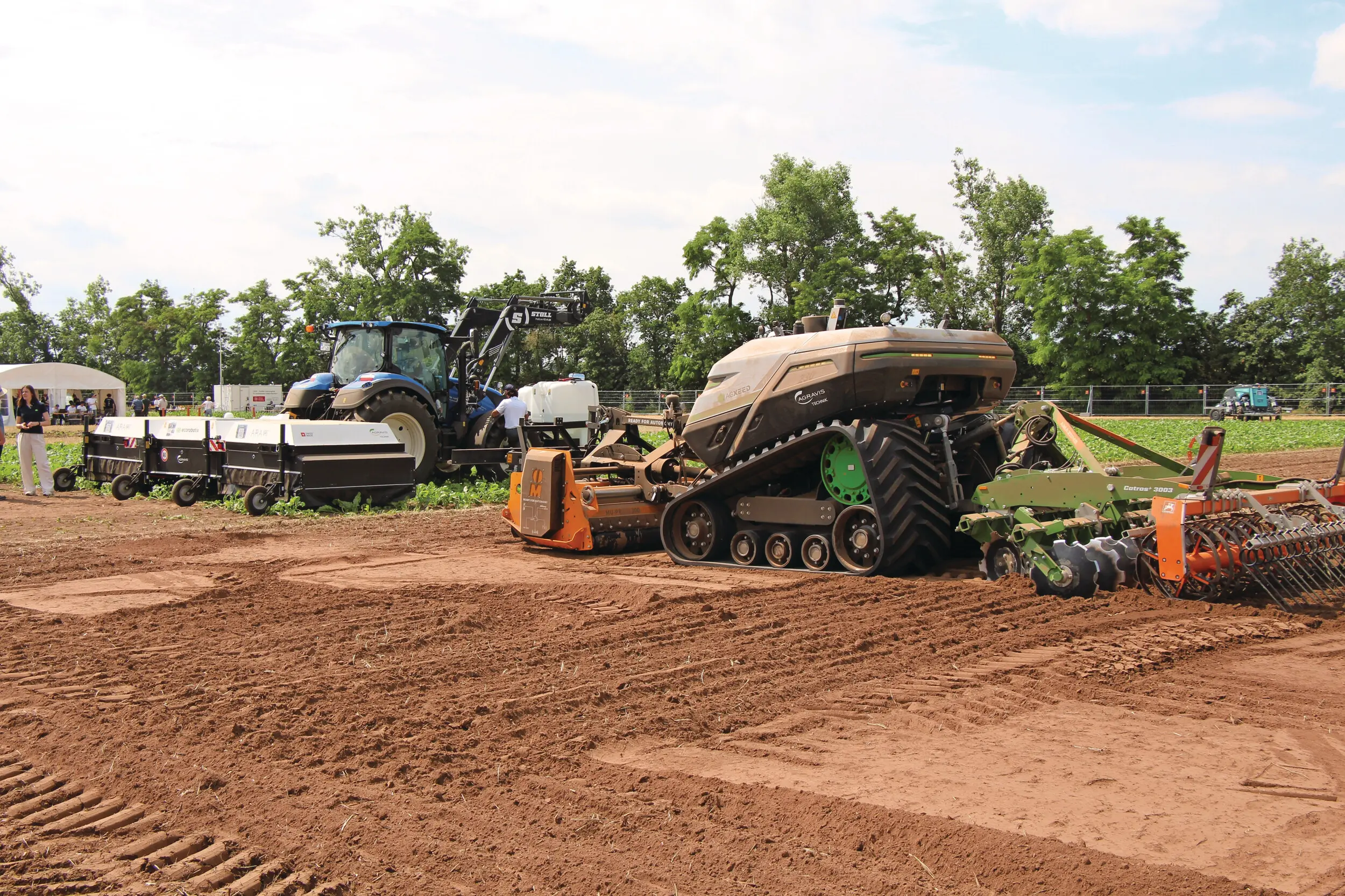 Hoewel niet zo omvangrijk als twee jaar geleden tijdens de DLG Feldtage, ook dit jaar autonome en precisietoepassingen onder de noemer FarmRobotix.