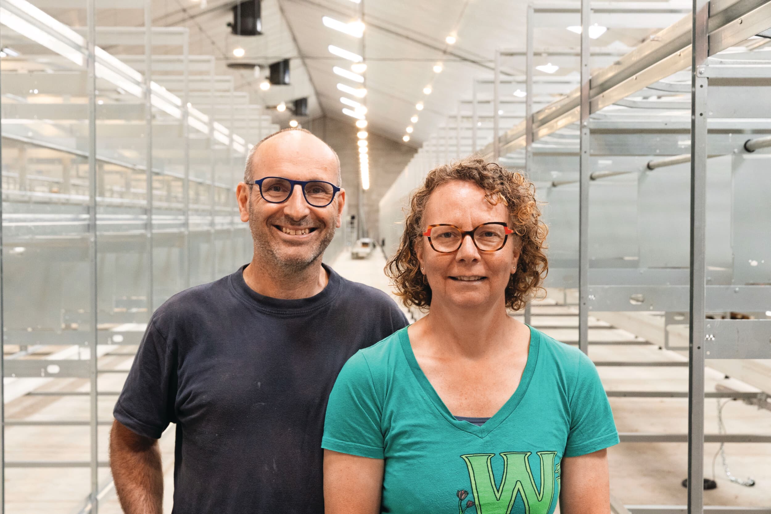 Dirk (55) en José (51) Lagerweij hebben in het Gelderse Epe een leghennenbedrijf met straks 118.000 hennen op twee locaties. Ze hebben drie zoons met interesse in het bedrijf.