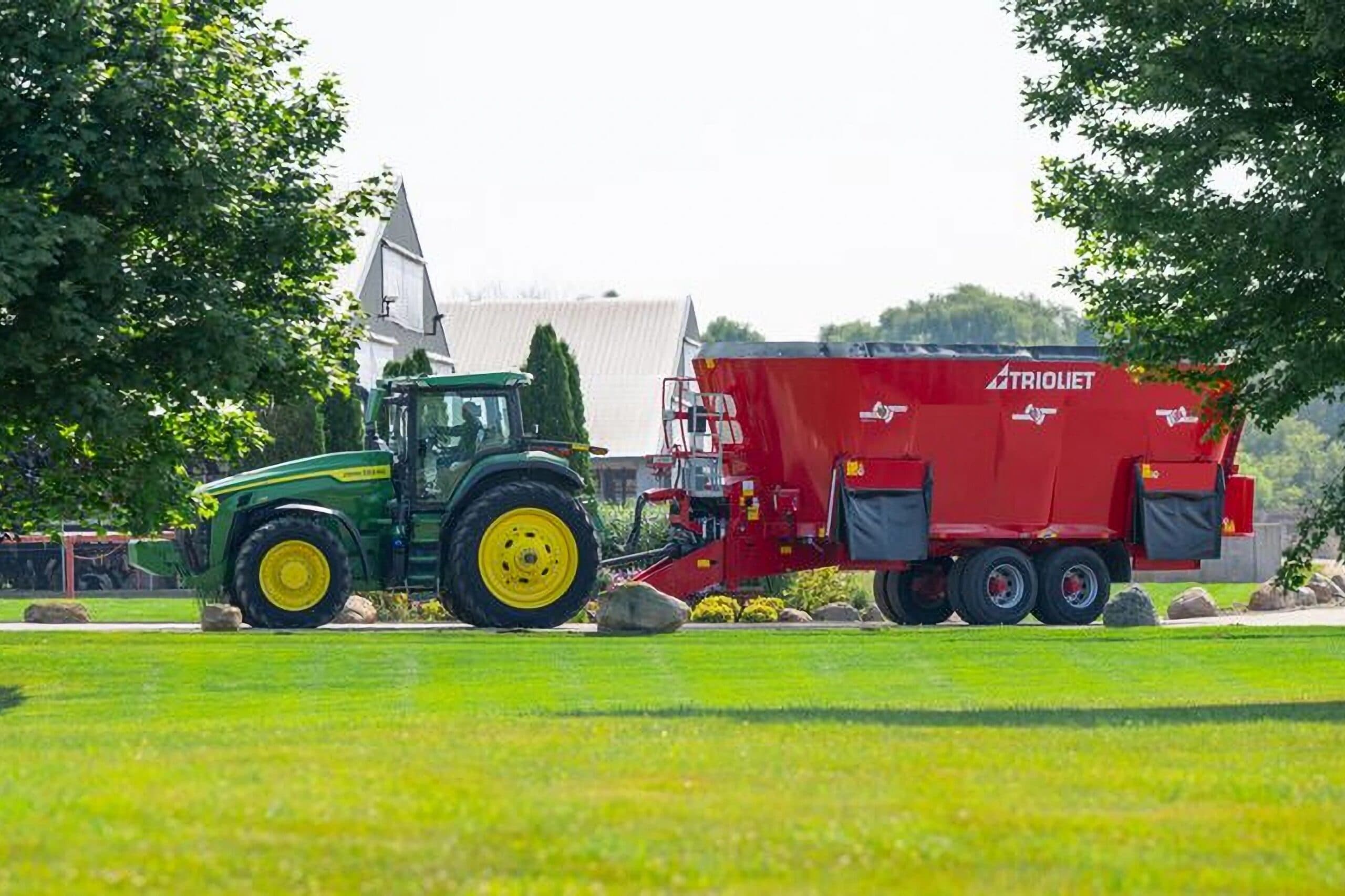 Trioliet komt met een nieuw DEDB-weegsysteem voor grotere voermengwagens met tandemonderstel, zoals deze Trioliet Solomix3 ZKX. Foto: Trioliet