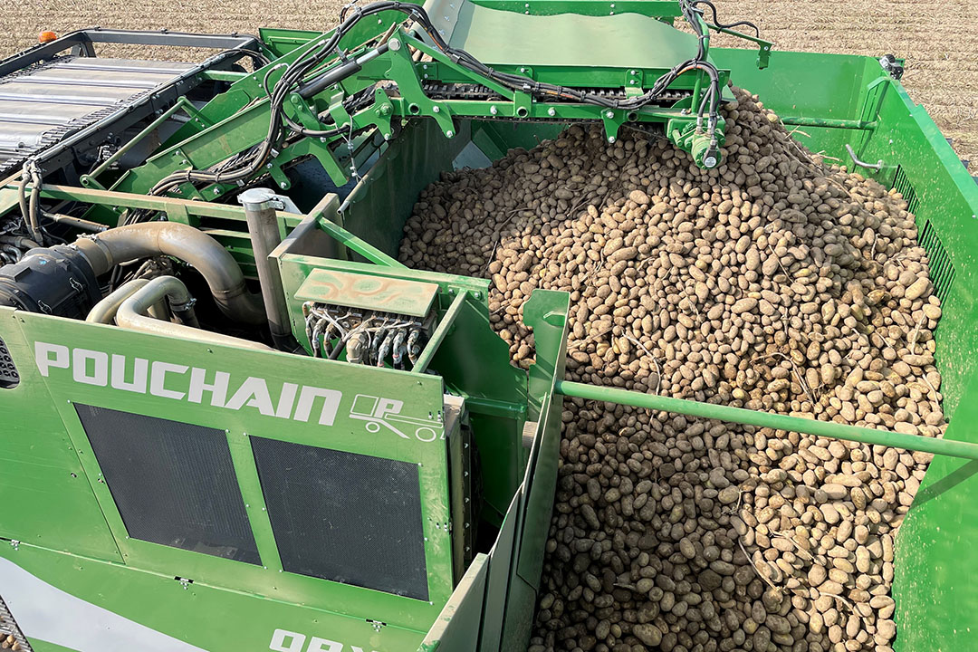 De bunker heeft een inhoud van 16,5 kuub (ongeveer 10 ton). - Foto: Pouchain