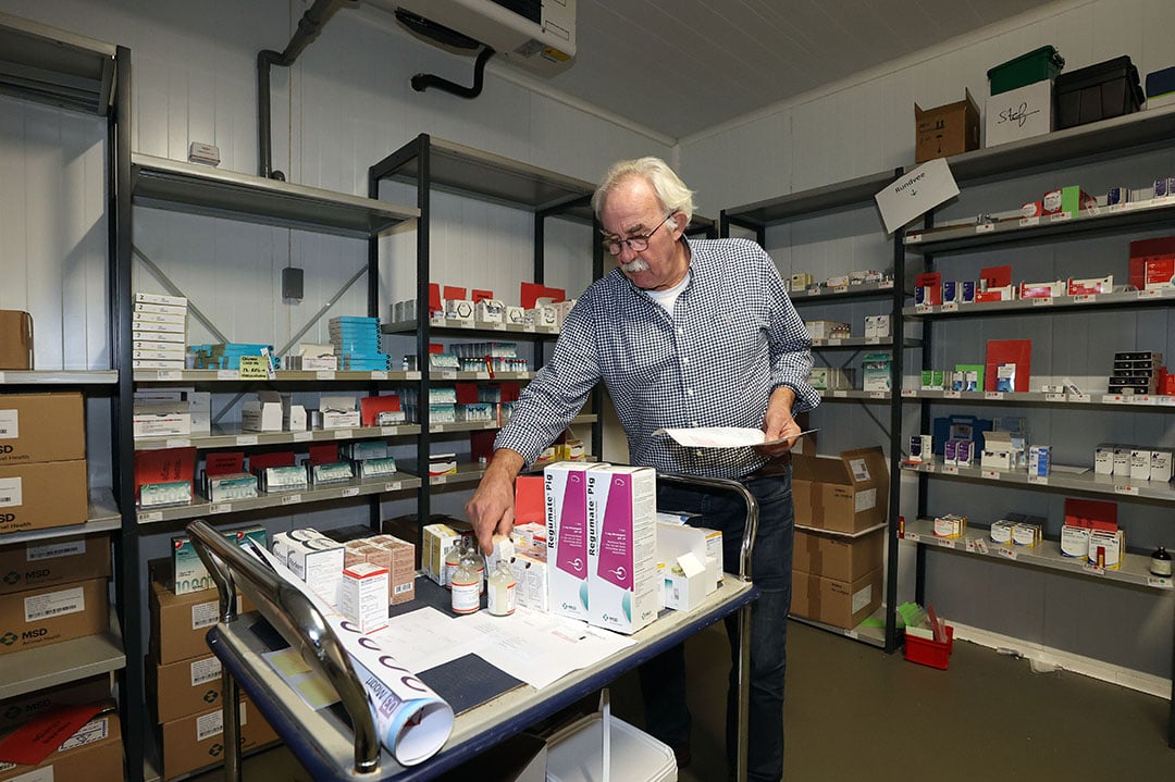 Hoewel er in de varkenshouderij veel verbeterd is, maakt Raymakers zich grote zorgen om de oprukkende Afrikaanse Varkenspest.