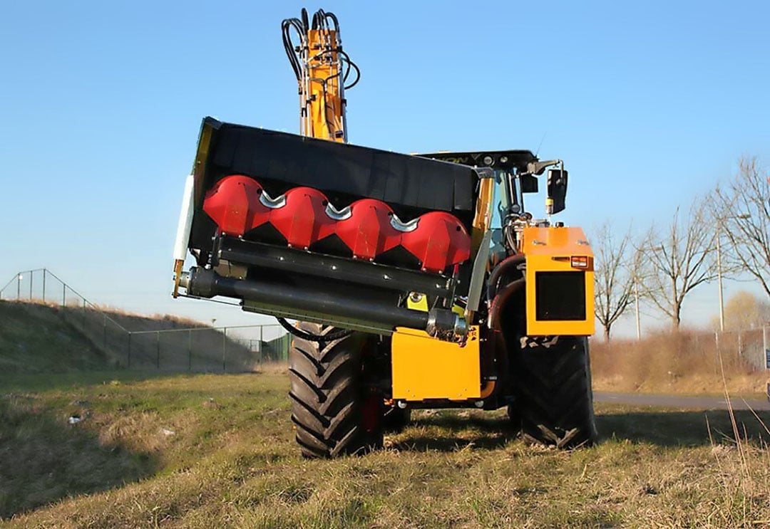 De schijven zuigen minder grond, insecten en zaden omhoog.