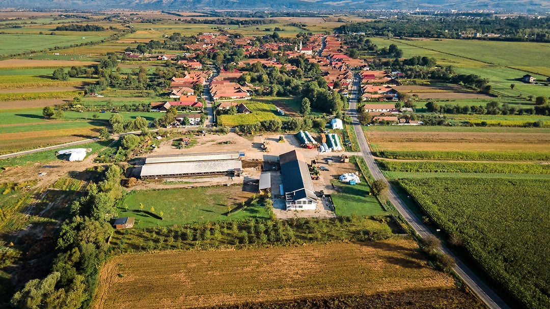 De Roemeense thuishaven van Paula Bos en Paulus Dijkstra bevindt zich in Hurez, (nabij Fagaras), centraal gelegen in het land. - Foto: Paula Bos