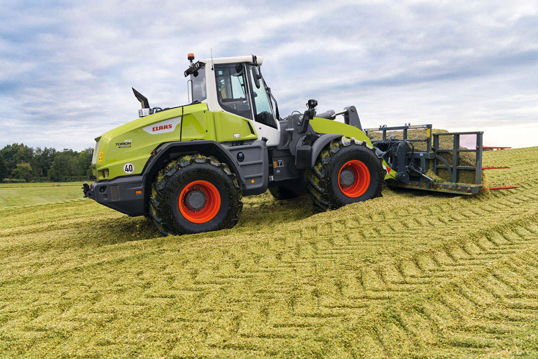 De assen van de Torion 1611 en 1611 P zijn verstevigd. Daarmee komt het totaalgewicht op respectievelijk 15.800 en 15.200 kg. De Torion 1285 weegt 13.570 kg. - Foto: Claas