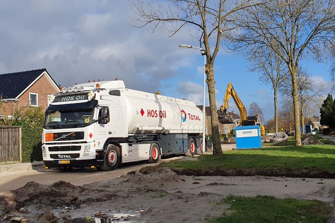 Gebruik van HVO-diesel helpt infrabedrijf Witteveen hoger te klimmen op de CO2-Prestatieladder, wat weer helpt bij aanbestedingen. - Foto: HOS Oil.