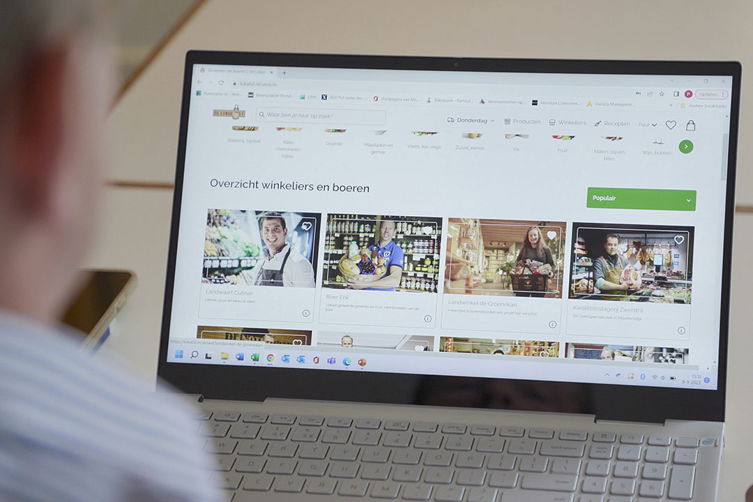 Paul van Straaten (regio Midden-Nederland) ontwikkelde een online platform-concept - Vanzelfsprekend Dichtbij - waarmee de logistieke afhandeling voor boerderijwinkels en lokale producenten in één klap veel makkelijker wordt. - Foto: Rabobank