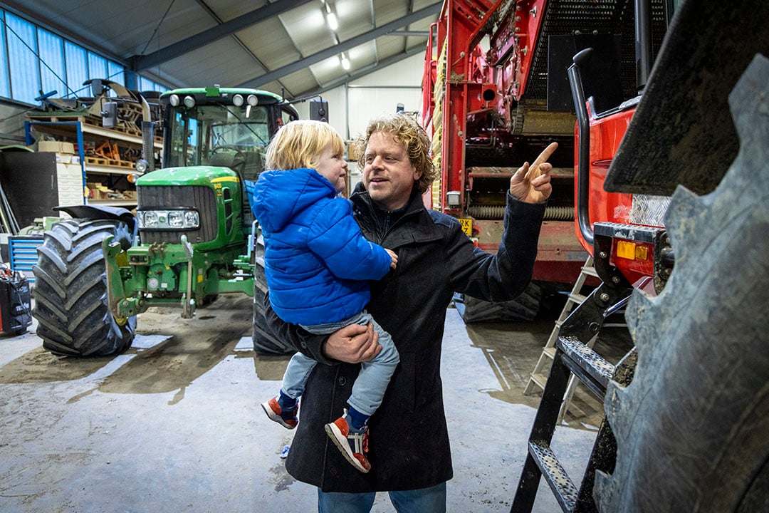 Frank: “Naar onze eigen kinderen toe ben ik positief over de sector. Ze zijn nog heel jong en hoeven geen boer te worden.