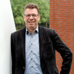 Jeroen Adams (50) is makelaar-taxateur bij Adriaan van den Heuvel en richt zich voornamelijk op agrarisch en landelijk vastgoed. - Foto: Zuiver Fotografie