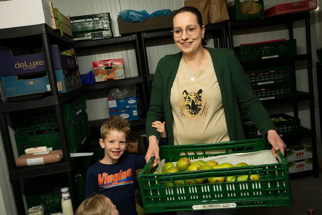 Chantal Dings in haar boerderijwinkel Bo-Vers Beej Chantalle.
