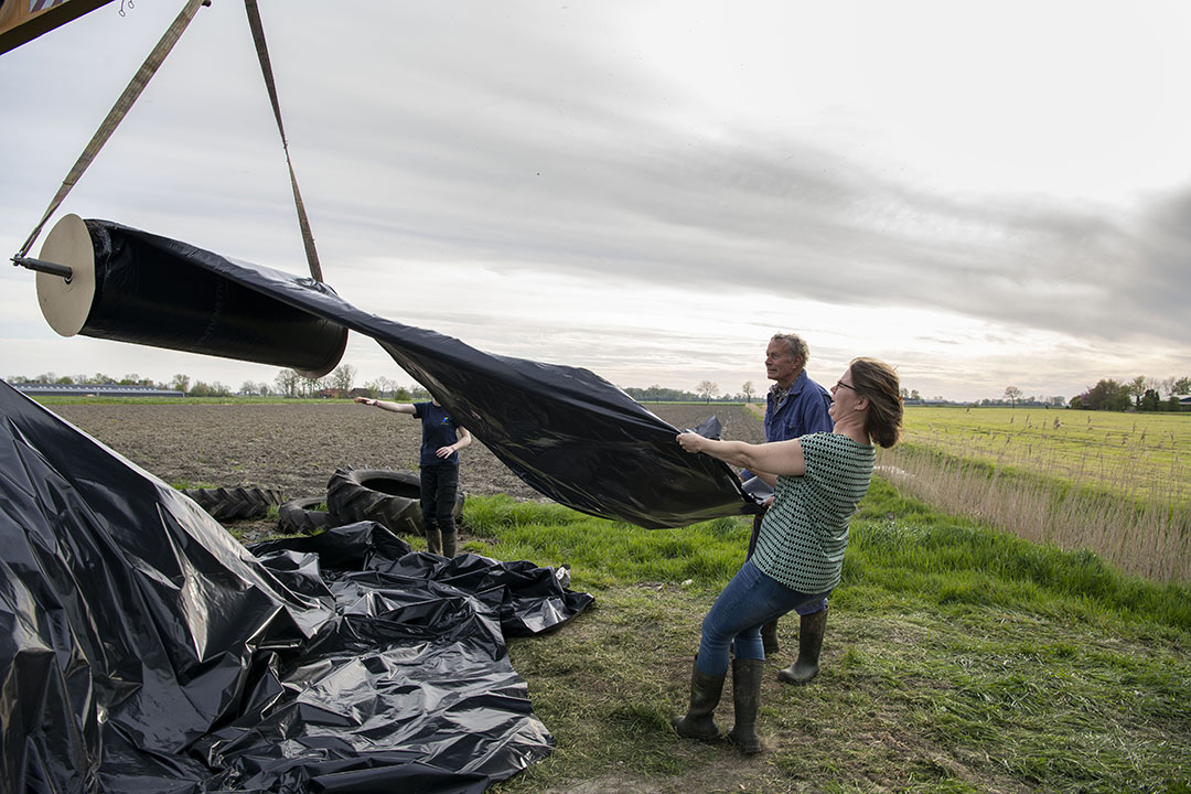 Vroeger ging Nienke Pastoor alleen met de kinderen vijf dagen naar de stacaravan van een oom in Olst. De laatste jaren gaan ze met het hele gezin naar Schiermonnikoog.