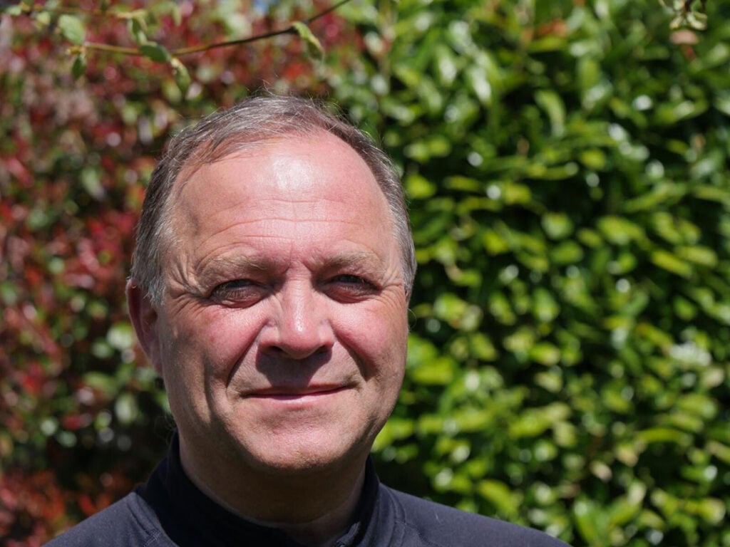 Armin Elbers is onderzoeker epidemiologie bij Wageningen Bioveterinary Research in Lelystad. Hij is specialist op het gebied van besmettelijke dierziektes en doet specifiek onderzoek naar de rol van knutten bij overdracht van blauwtong. - Foto: WUR