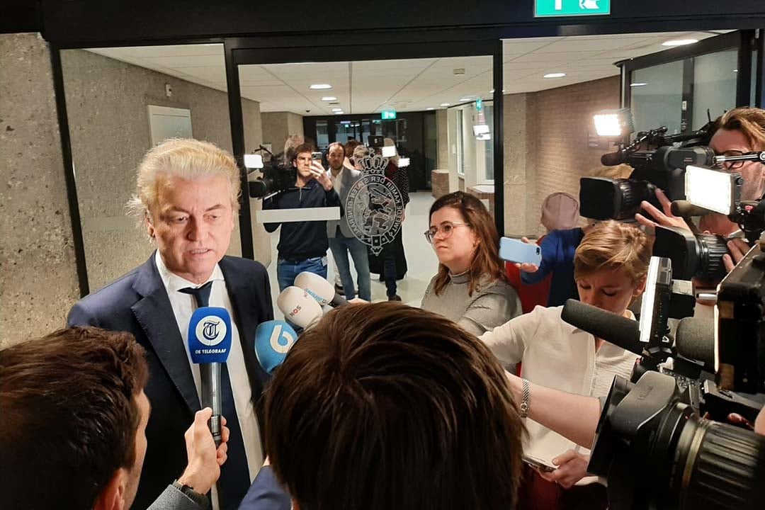 De beslissende stem van de PVV en Geert Wilders' toegeving dat kabinetsformatie hun keuze beïnvloedde, waren cruciaal in de stemming over dierenwelzijn. - Foto: Mariska Vermaas