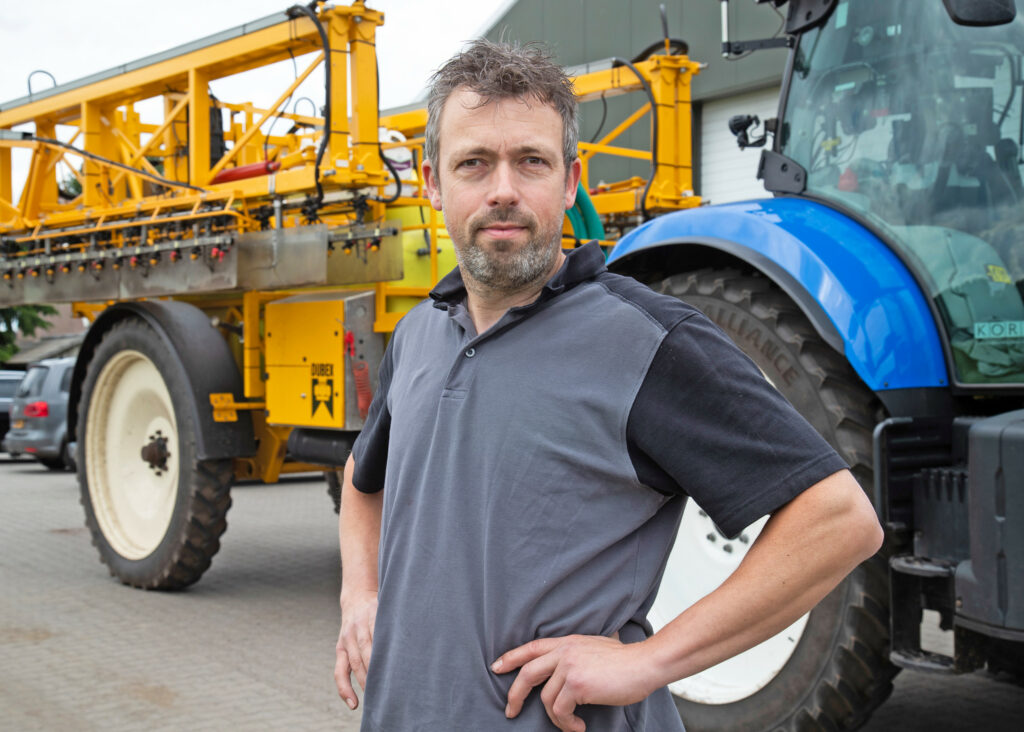 Roel Jan Scheper gaat dit jaar de nieuwe app van Agrifirm gebruiken om phytophthora onder controle te krijgen. Vorig jaar overviel de ziekte hem toch nog tijdens de bewaring. – Hans Banus