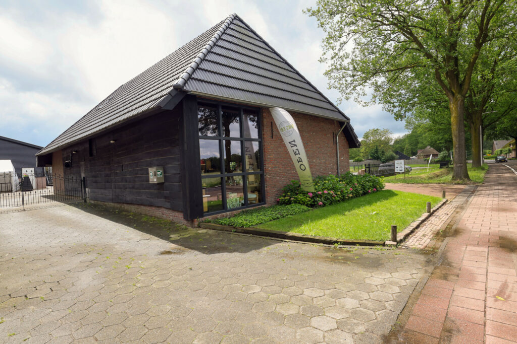De boerderijwinkel in Udenhout.
