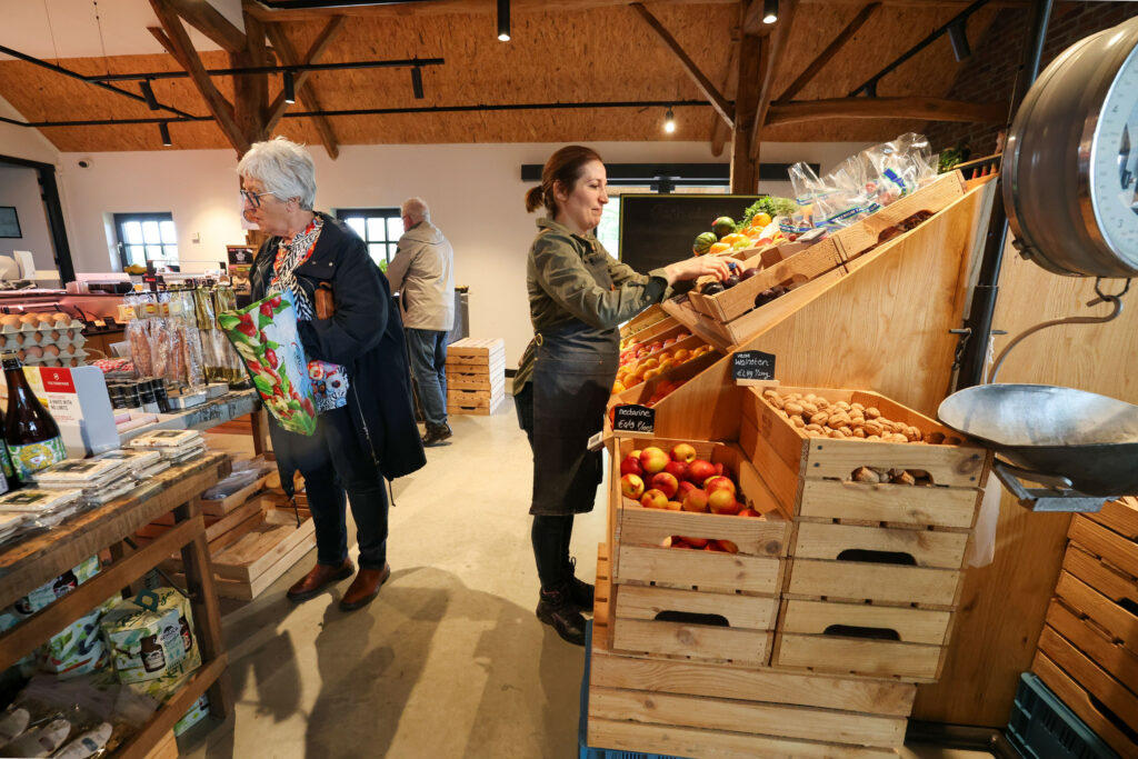 Emmelie: “Het plan voor de streekwinkel is echt van ons samen.”