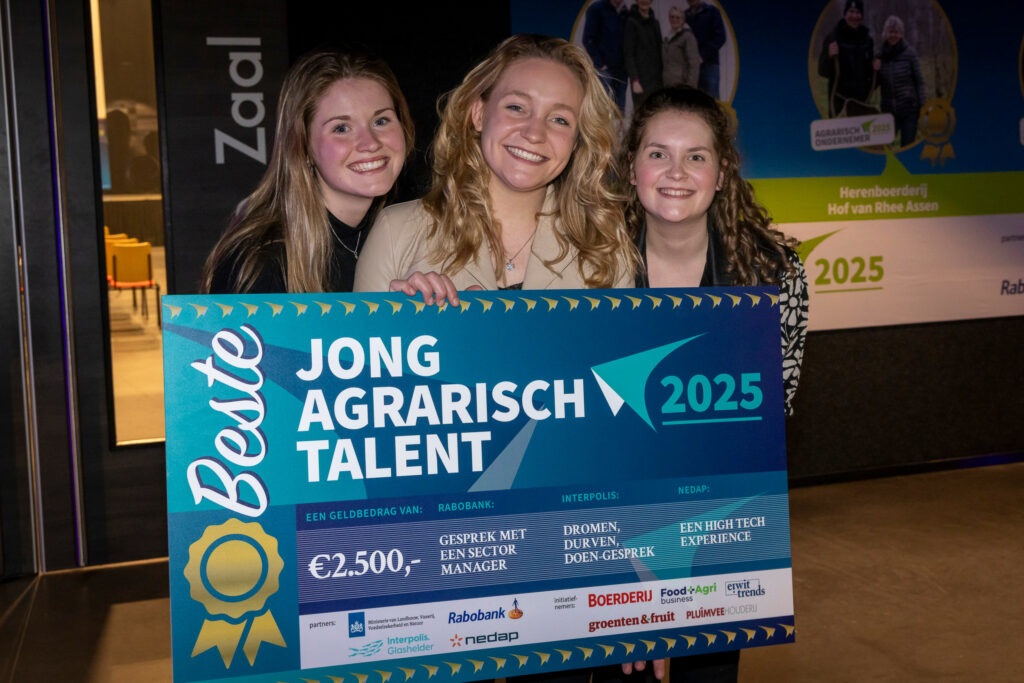 Michelle Thijsen (m), verkozen tot Jong Agrarisch Talent.