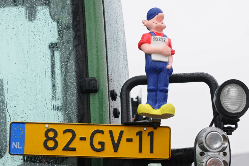 Op menig trekker werden Opa-beugels geschroefd. Zo was hij er altijd bij, voor een vleugje eigenwijze vrolijkheid. Foto: Pentalux