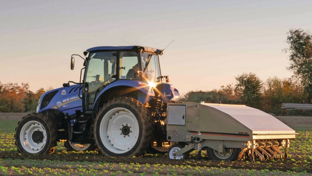 De Stout Cultivator met een New Holland T5-trekker. Bij Qualipac wordt de machine voornamelijk gebruikt in pompoen, op 81 tot 121 hectare. Foto: CNH Industrial