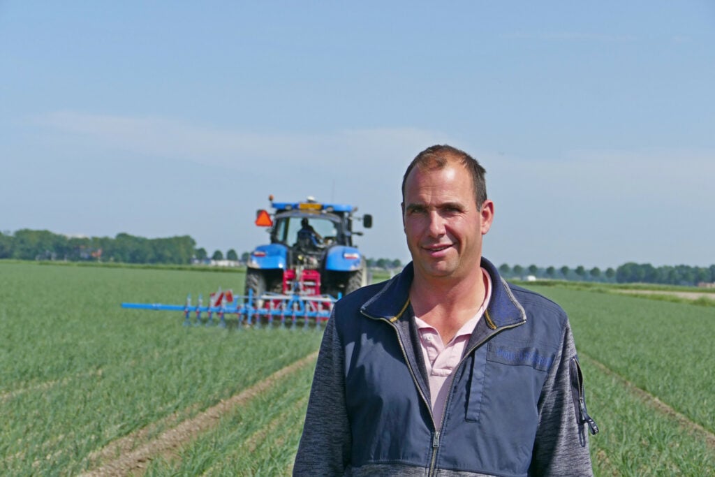 Arjan Doggen is behalve akkerbouwer ook constructeur van landbouwwerktuigen.